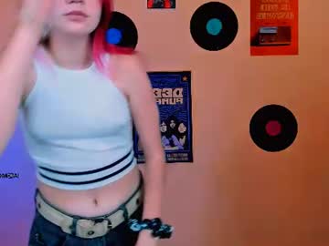 bella_sky11