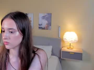 emiliaray_